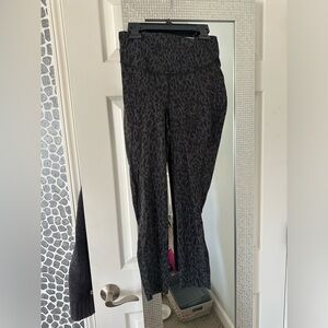 Lululemon Cropped Leggings